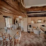 La Maison Des Pierres Blondes * Orban