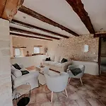 La Maison Des Pierres Blondes Ferienhaus Orban