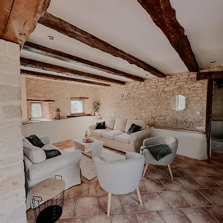 La Maison Des Pierres Blondes Holiday home Orban