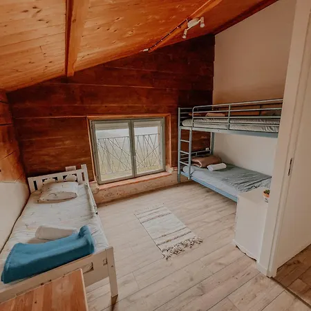 La Maison Des Pierres Blondes Holiday home Orban