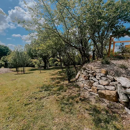 Holiday home La Maison Des Pierres Blondes *